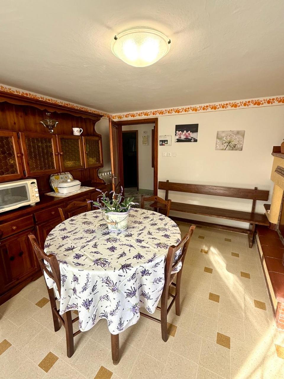 Casa Mary Villa ลุคคา ภายนอก รูปภาพ